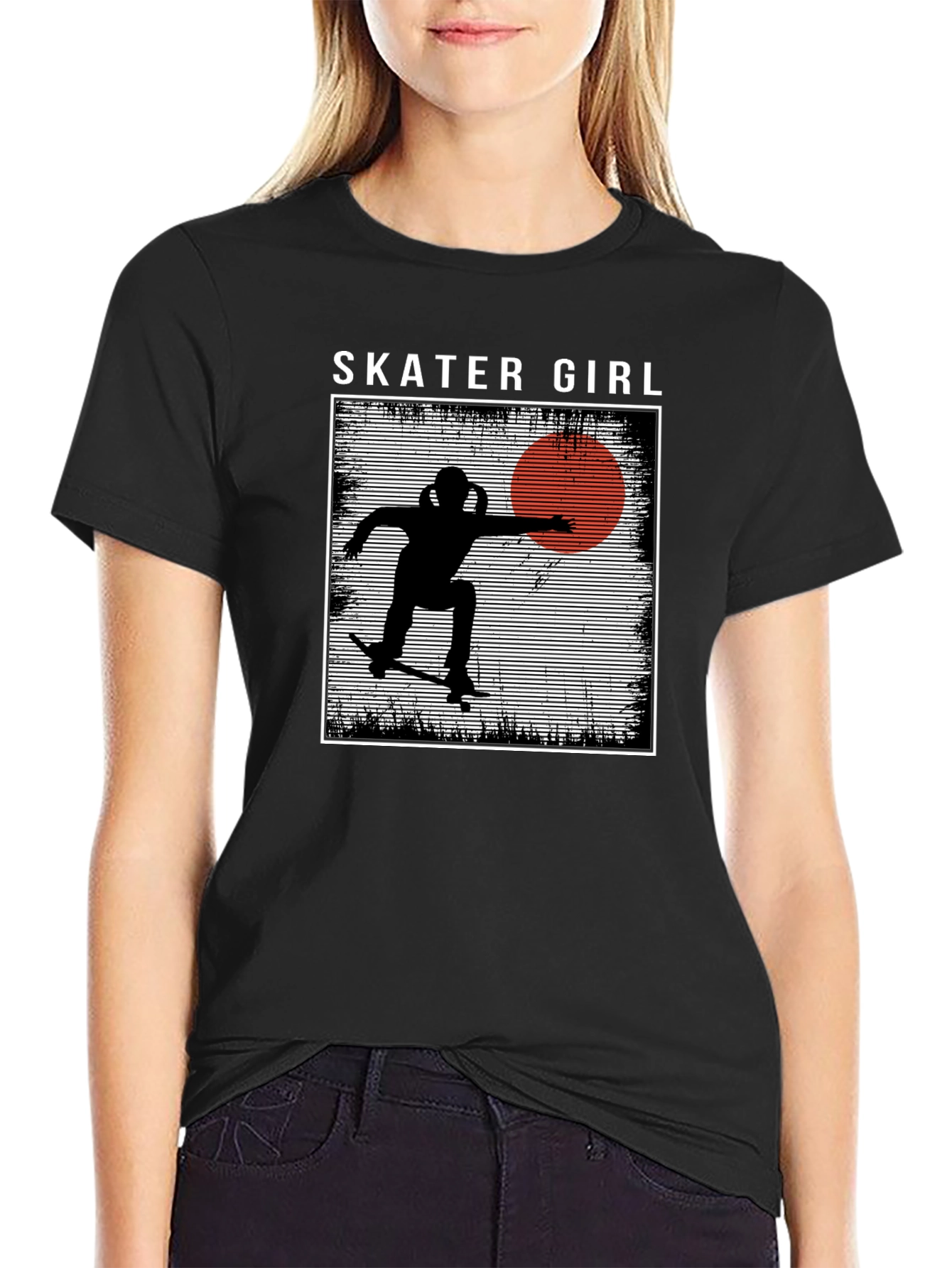 Camiseta Negra Skater Girl Estilo Retro