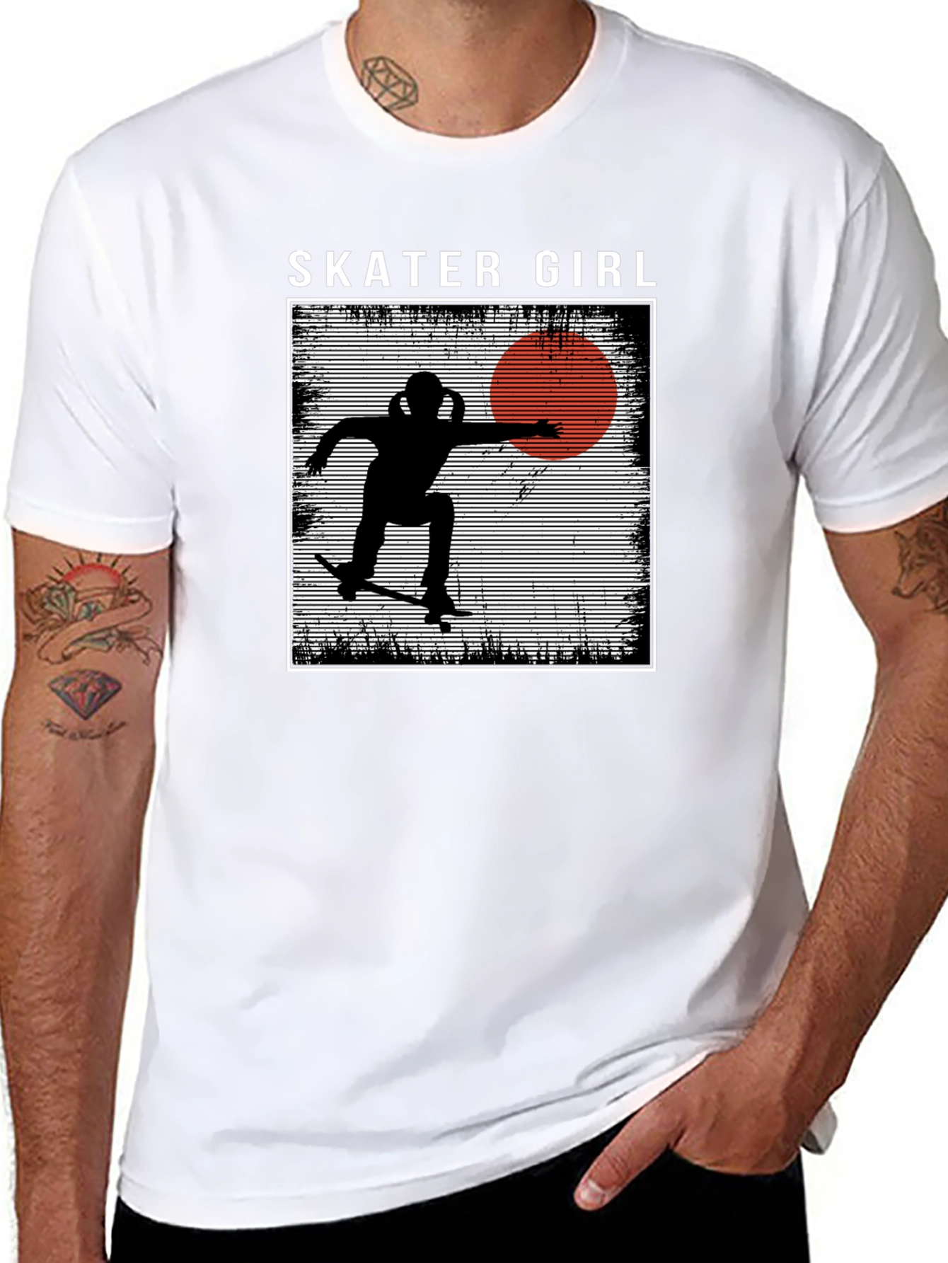 Camiseta Negra Skater Girl Estilo Retro