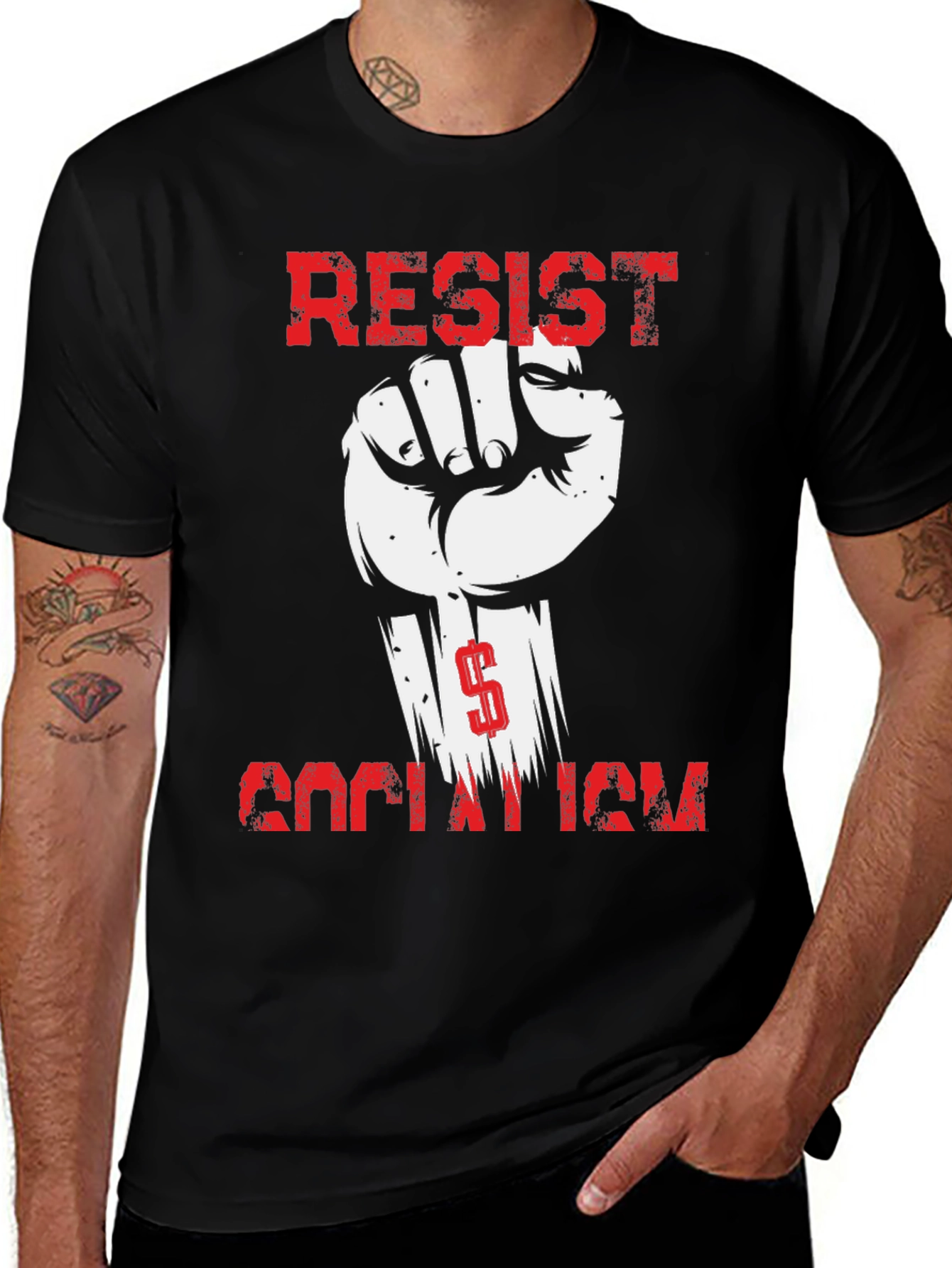 Camiseta Resistir Socialismo - Diseño con Puño Alzado