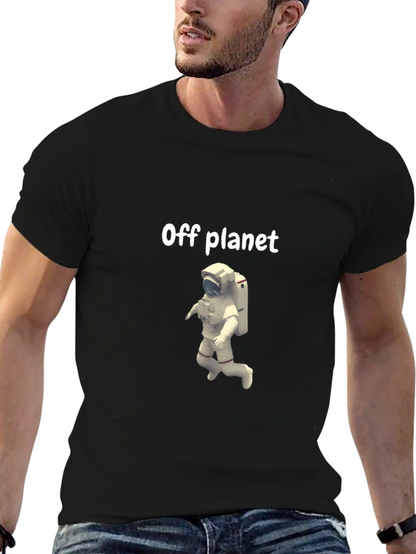 Camiseta Negra Off Planet con Astronauta