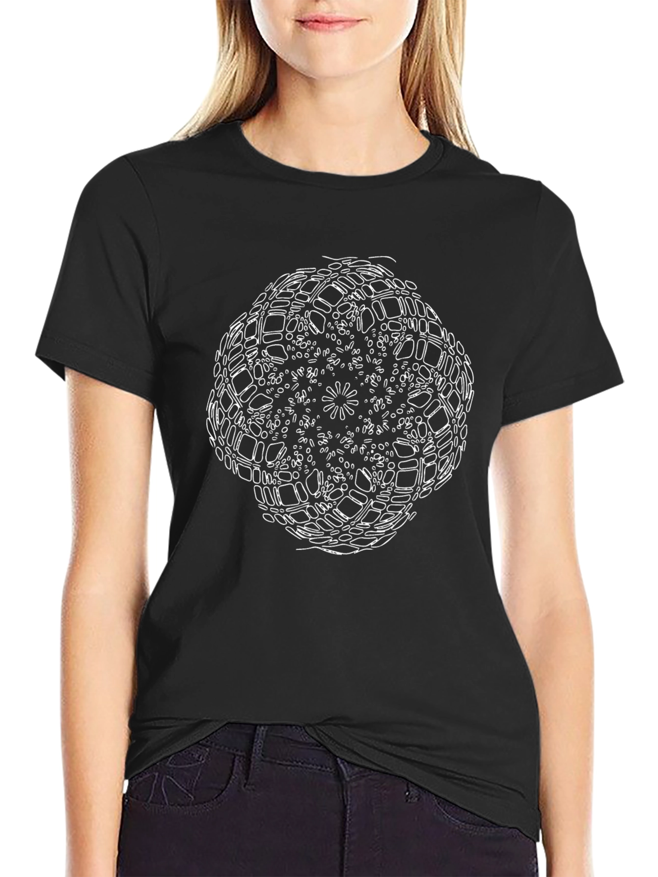 Camiseta Negra con Diseño Abstracto Mandala