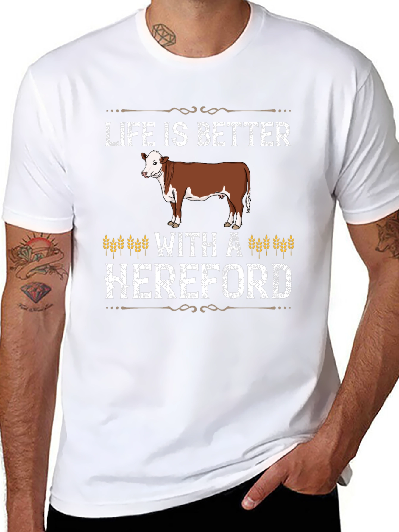 Camiseta Negra Life is Better With a Hereford