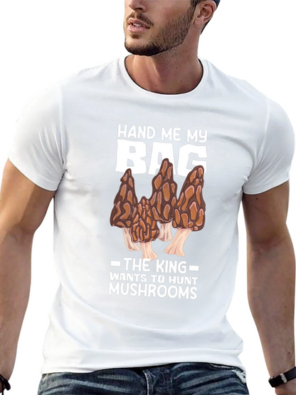 Camiseta Negra: El Rey Caza Setas