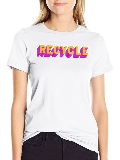 Camiseta Negra Recycle Estilo Retro