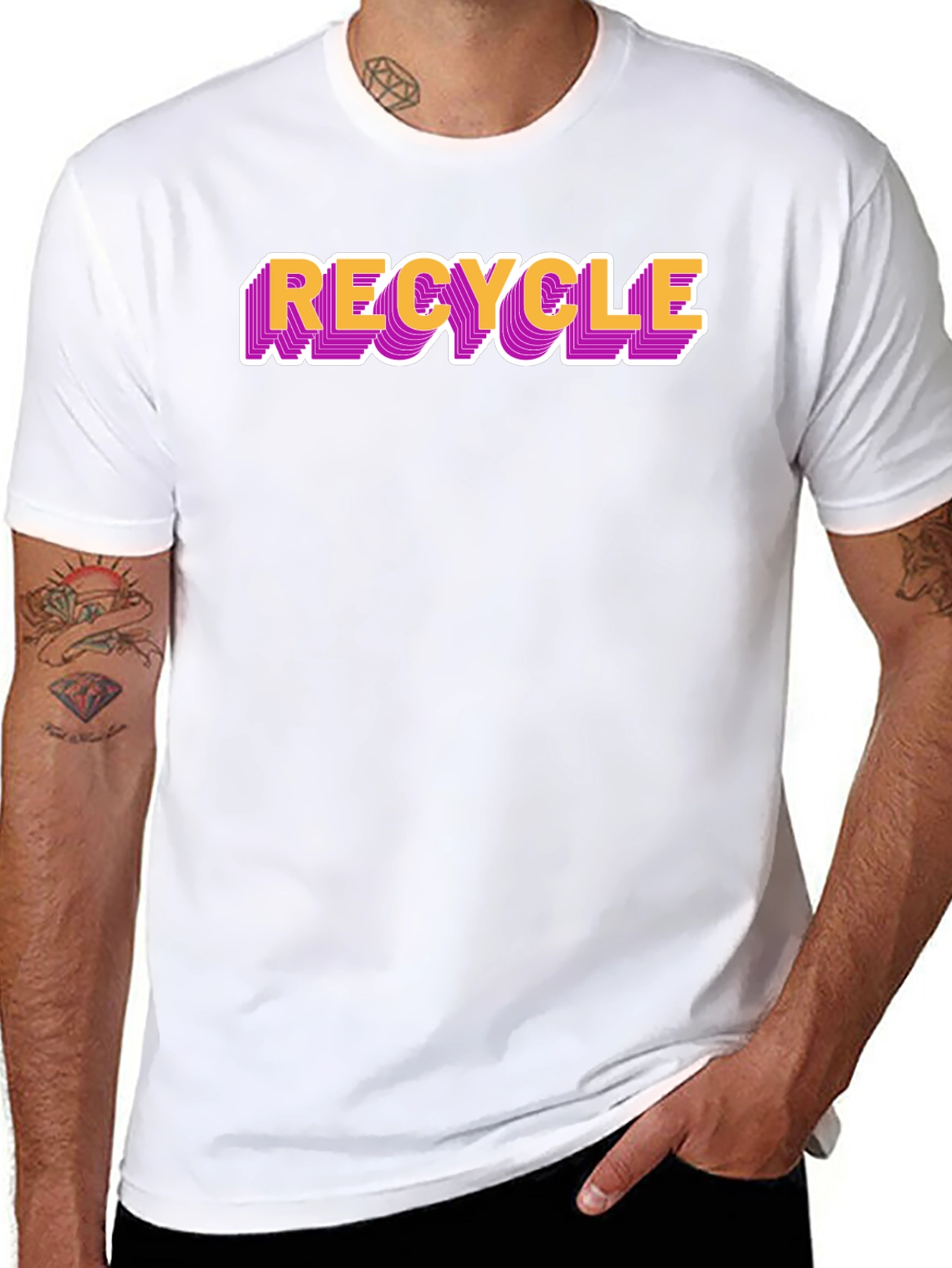 Camiseta Negra Recycle Estilo Retro