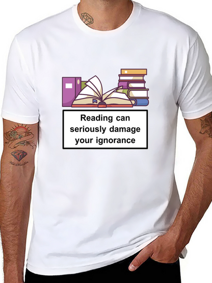 Camiseta Negra: Leer Daña la Ignorancia