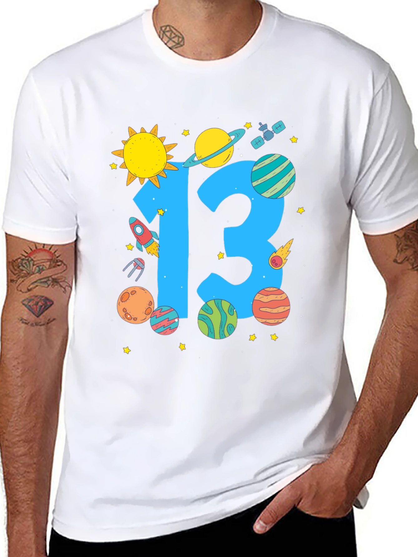 Camiseta Negra Cumpleaños Espacial Número 13
