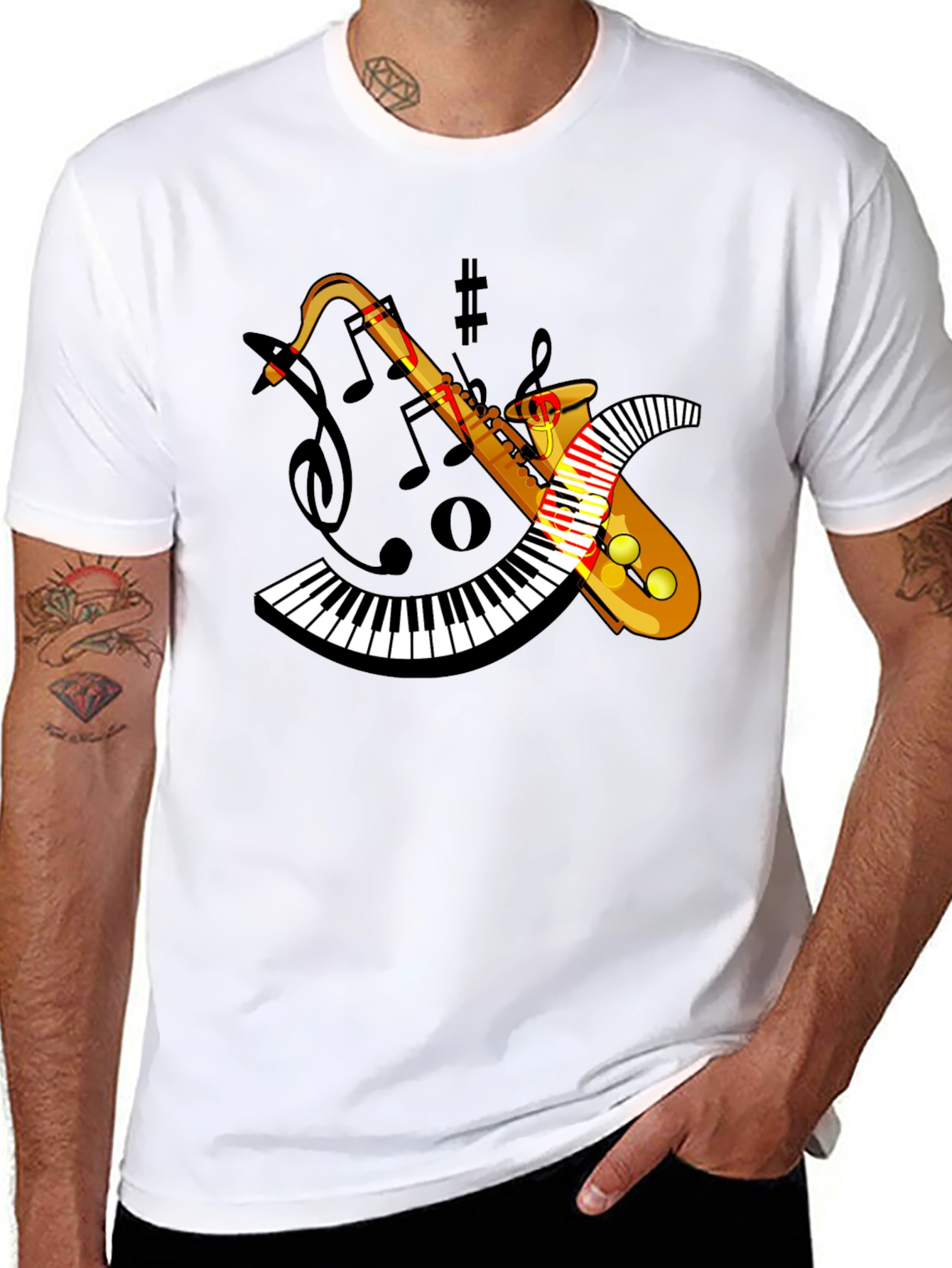 Camiseta Negra con Diseño de Saxofón y Teclado