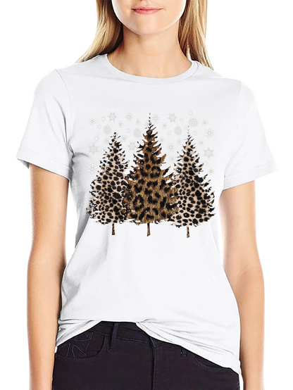 Camiseta Navideña con Estampado de Leopardo