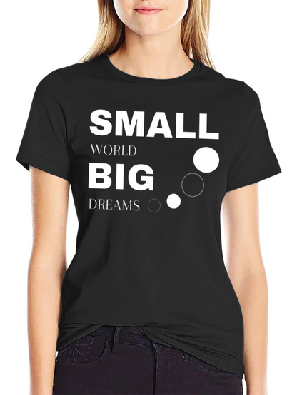 Camiseta Negra Small World Big Dreams