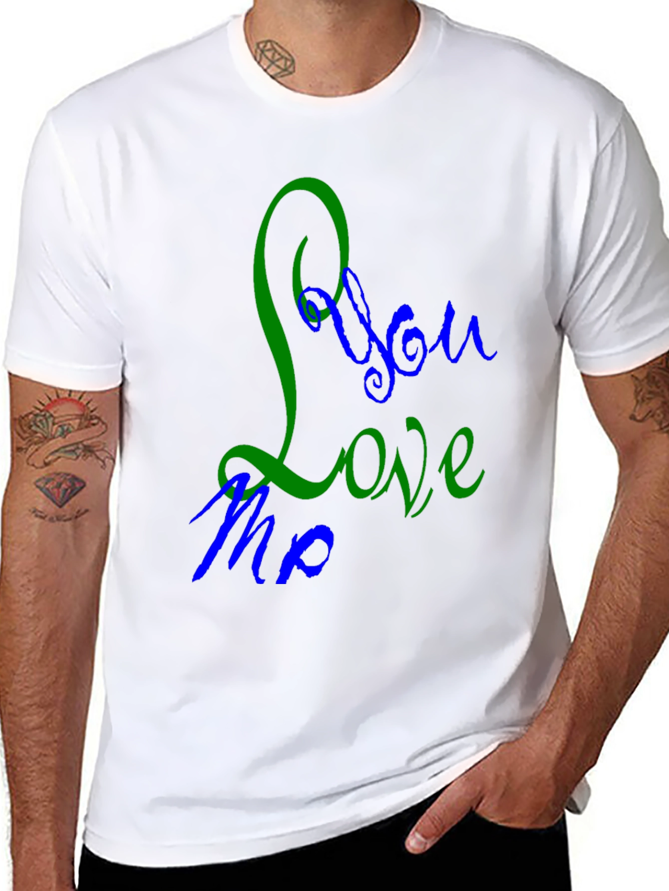 Camiseta Negra con Diseño You Love Me