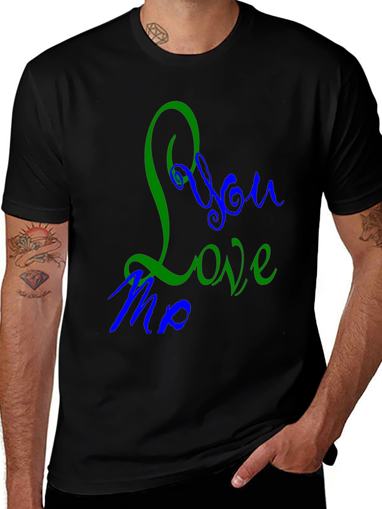 Camiseta Negra con Diseño You Love Me