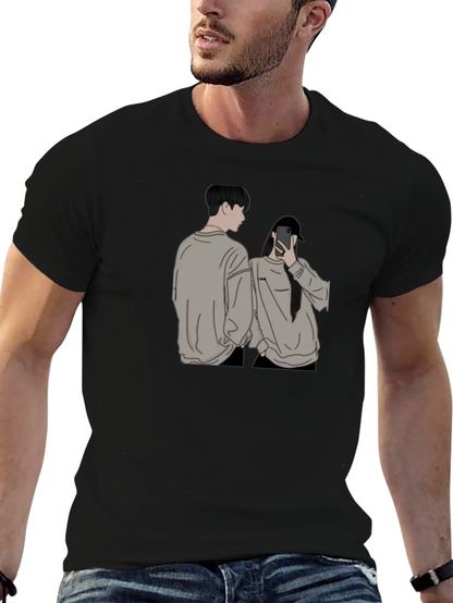 Camiseta Negra Unisex con Diseño Abstracto de Pareja