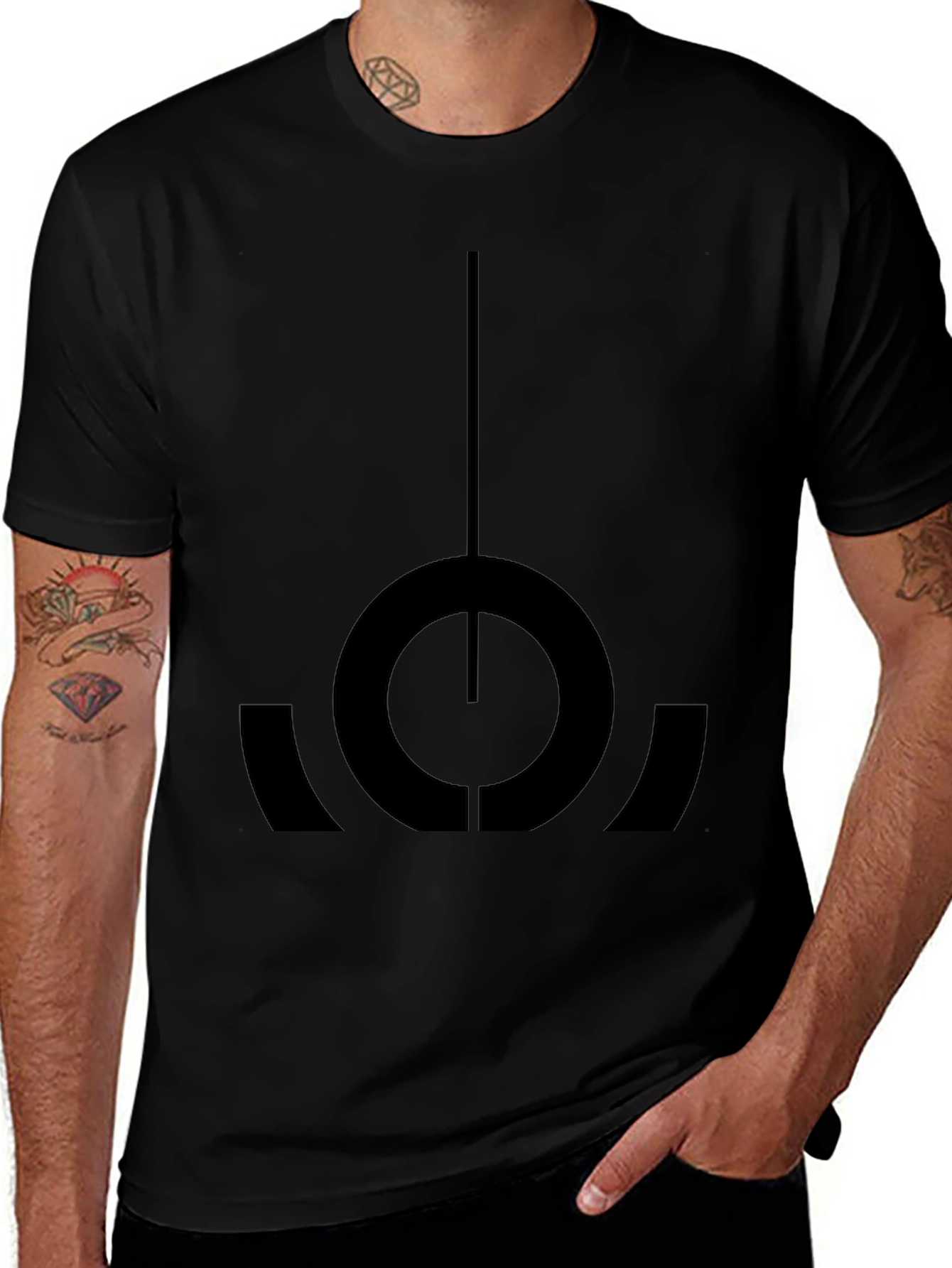 Camiseta Negra con Diseño Abstracto Único