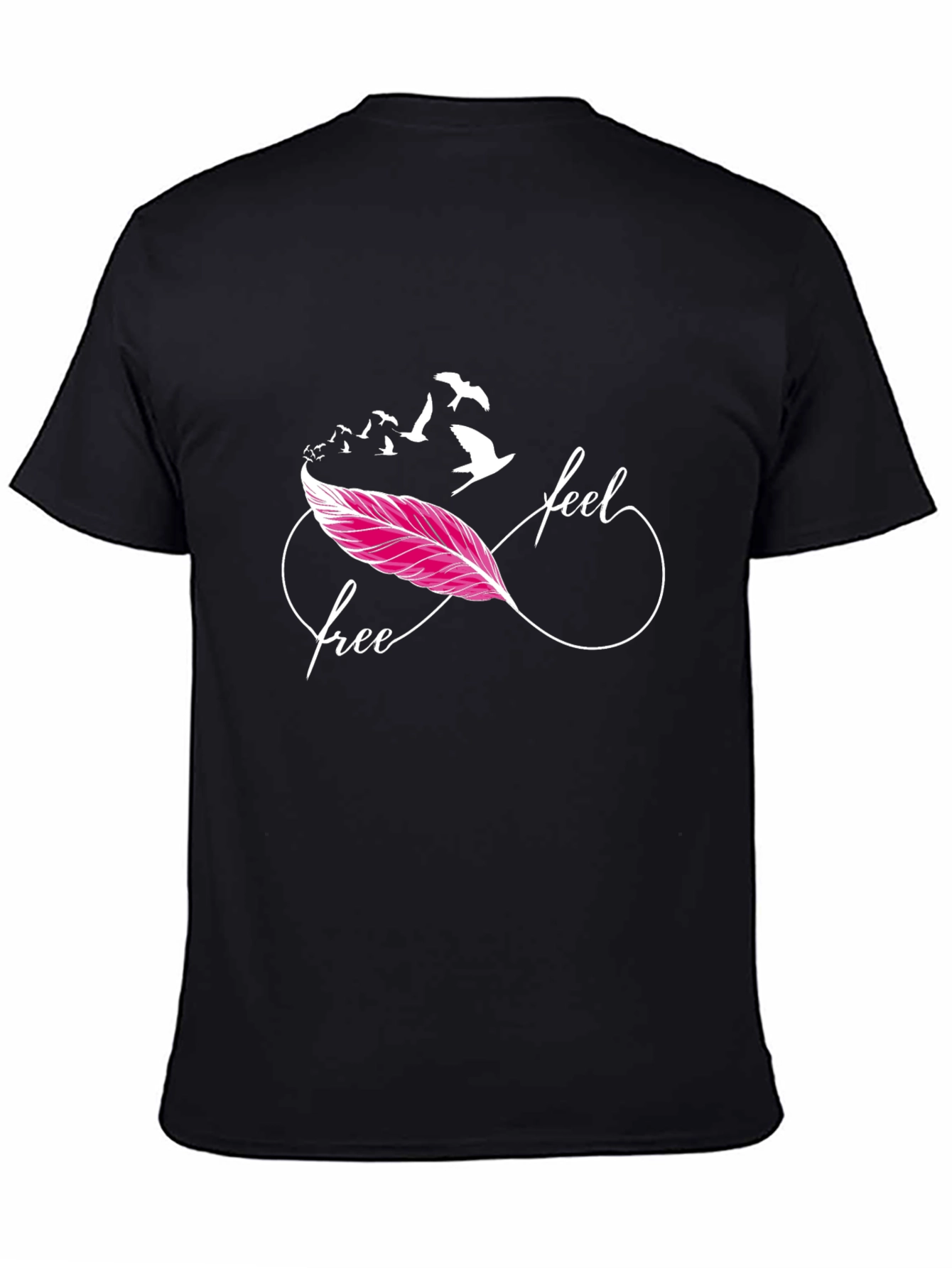 Camiseta Negra Feel Free con Pluma y Pájaros