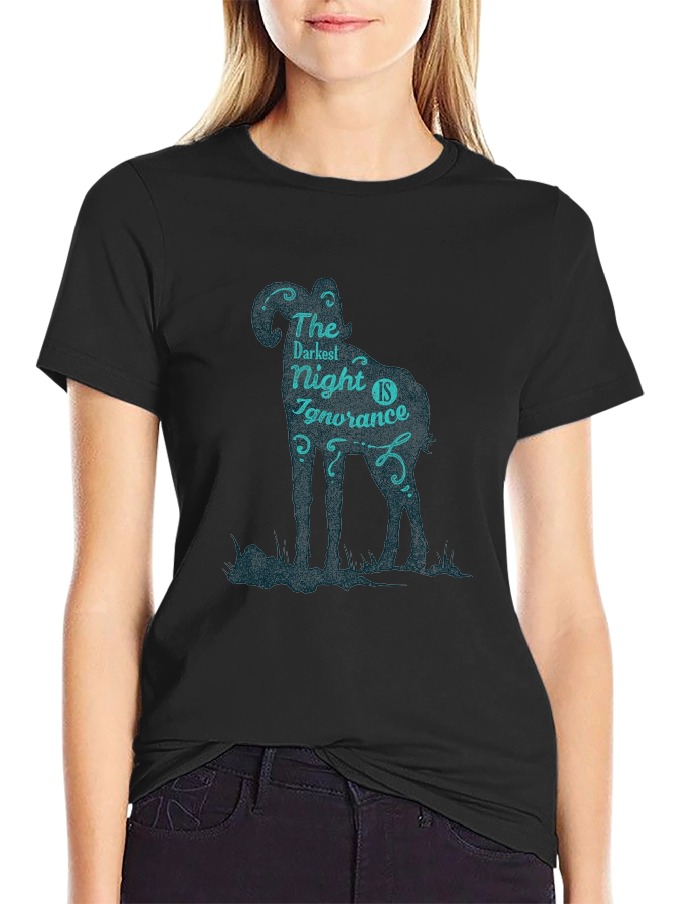 Camiseta Negra con Diseño Original de Carnero