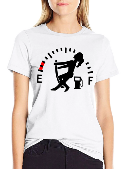 Camiseta Negra Gráfica Indicador de Gasolina Divertida
