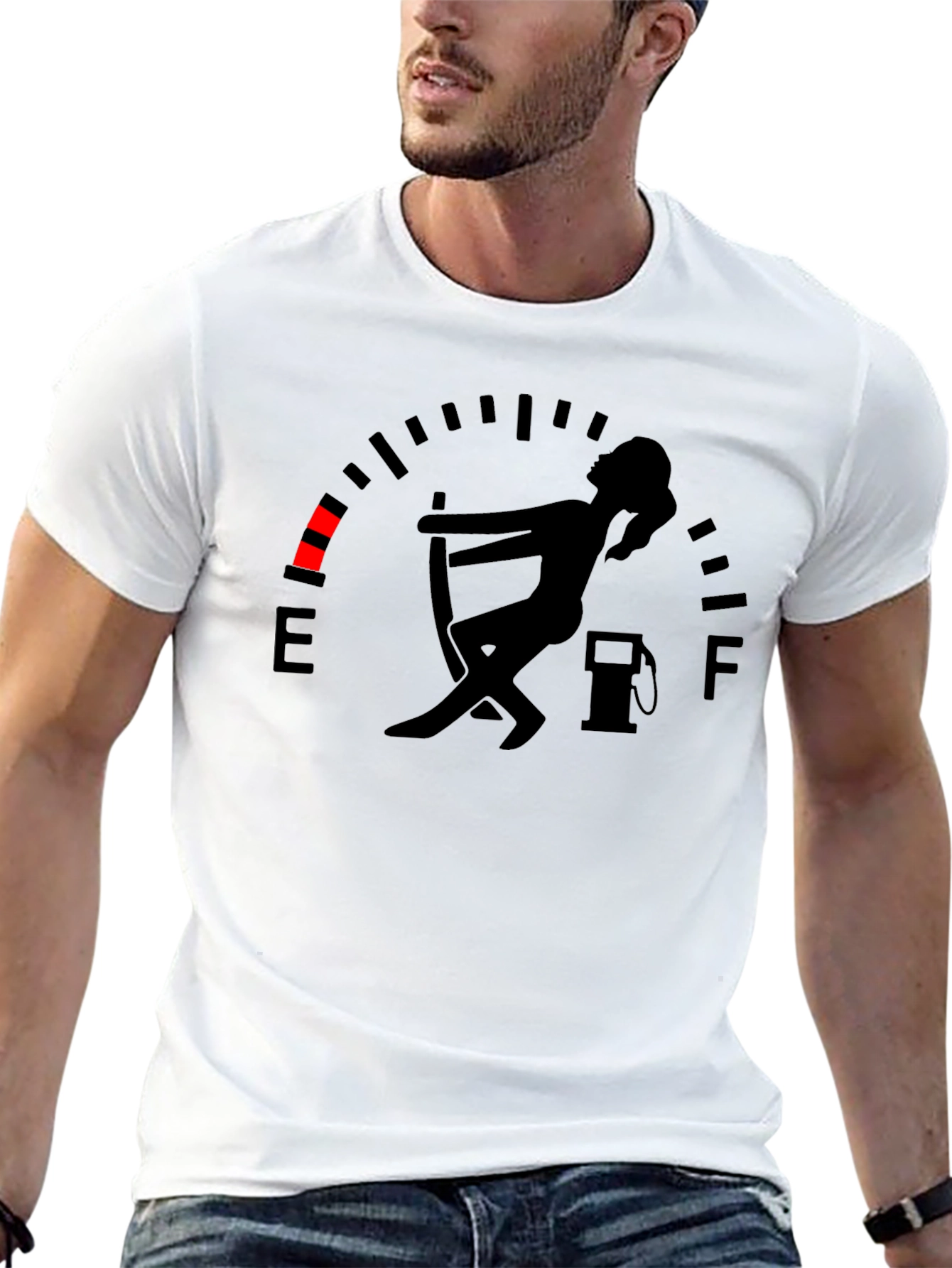 Camiseta Negra Gráfica Indicador de Gasolina Divertida