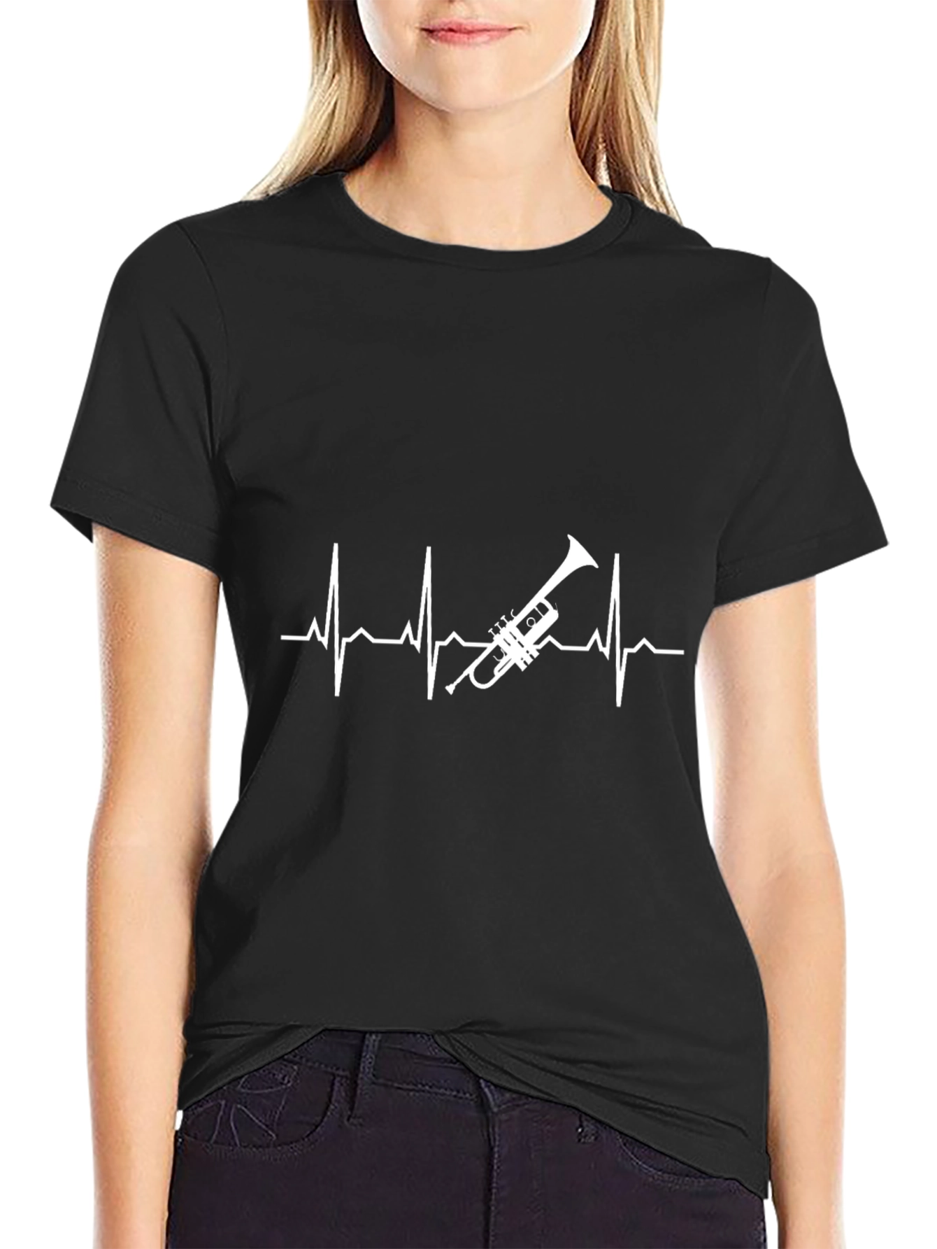 Camiseta Negra con Diseño de Latido y Trompeta