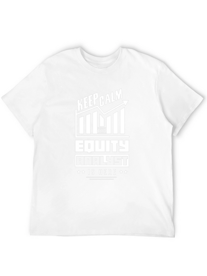 Camiseta Negra Equity Analyst - Mantén la Calma