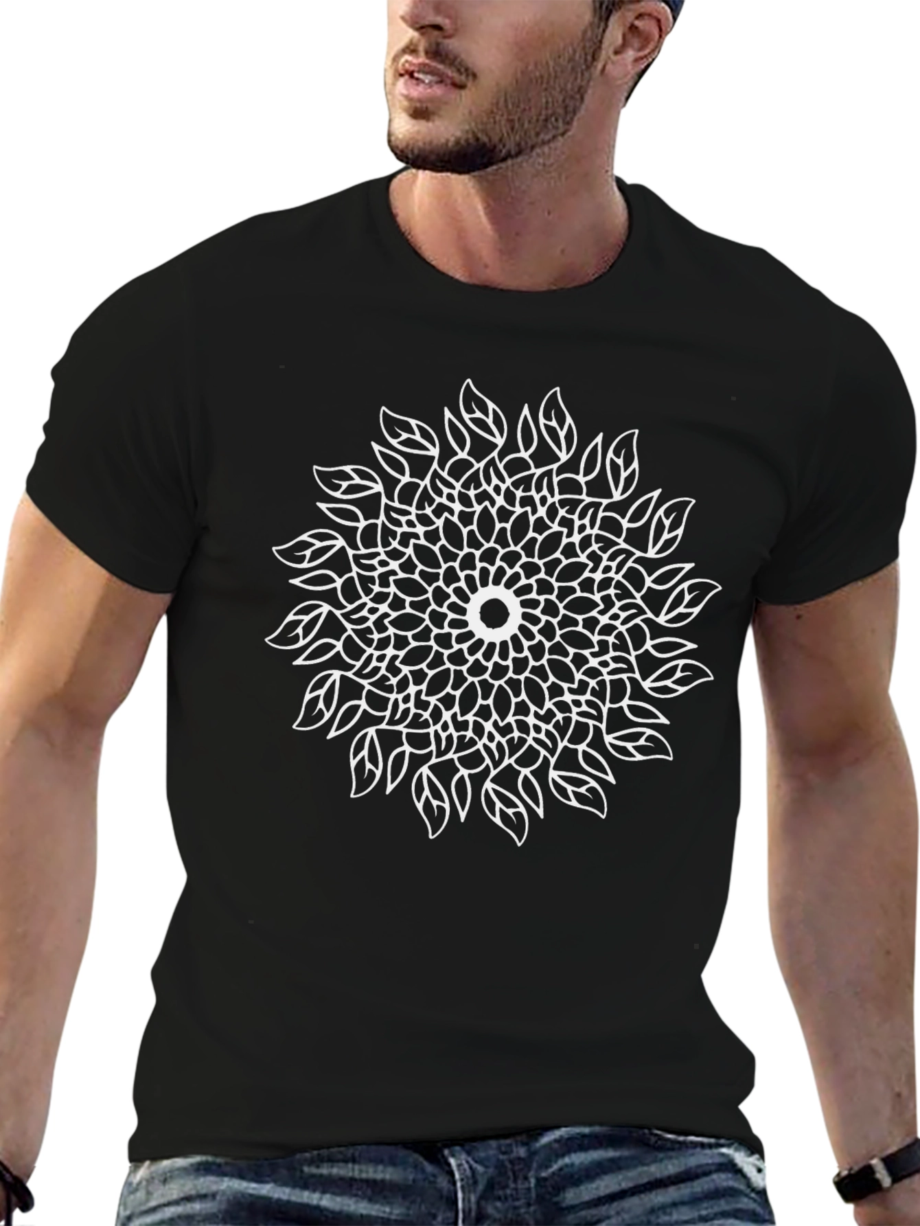 Camiseta Negra Mandala Floral Diseño Moderno