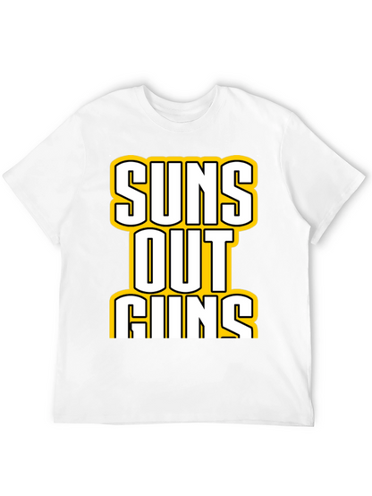 Camiseta Negra con Estampado Suns Out Guns