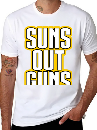 Camiseta Negra con Estampado Suns Out Guns