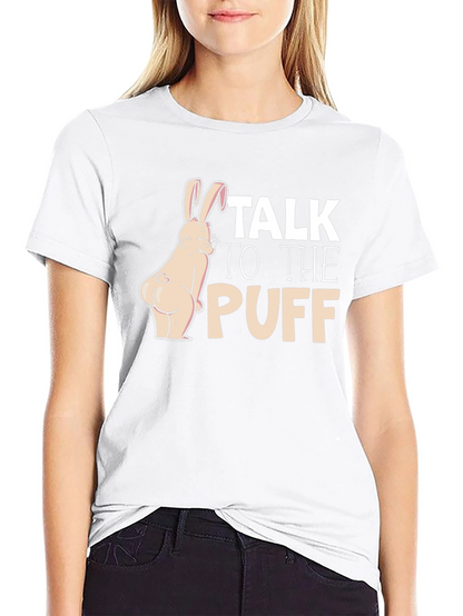 Camiseta Negra: Conejo Descarado Talk to the Puff