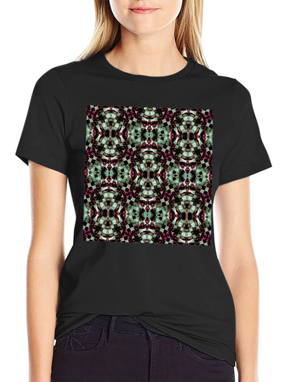 Camiseta Negra Estampado Geométrico Abstracto