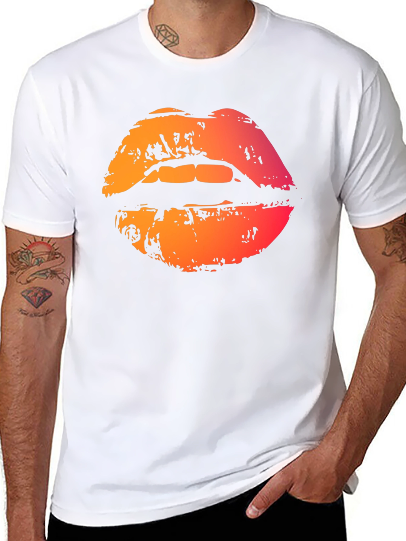 Camiseta Negra con Labios Degradados