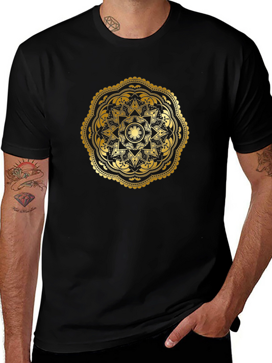 Camiseta Negra con Mandala Dorada - Estilo Único