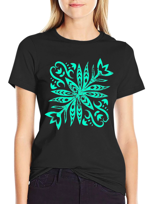 Camiseta Negra con Diseño Floral Turquesa