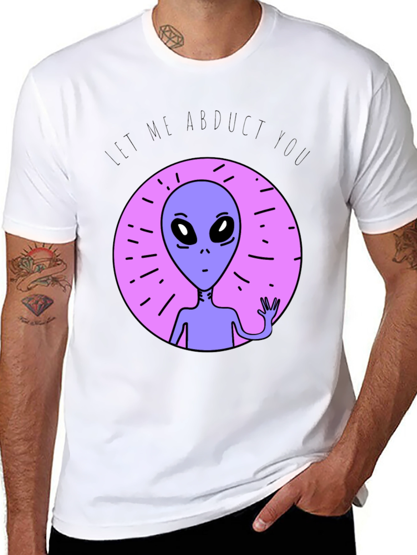 Camiseta Negra con Alienígena Déjame Abducirte