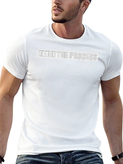 Camiseta Negra: Confía en el Proceso