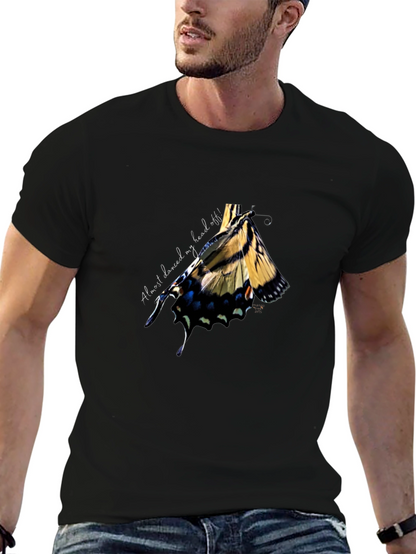 Camiseta Negra Estampado Mariposa Abstracta