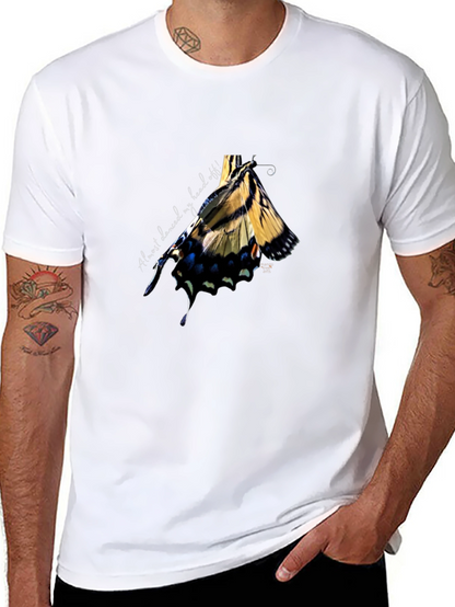 Camiseta Negra Estampado Mariposa Abstracta