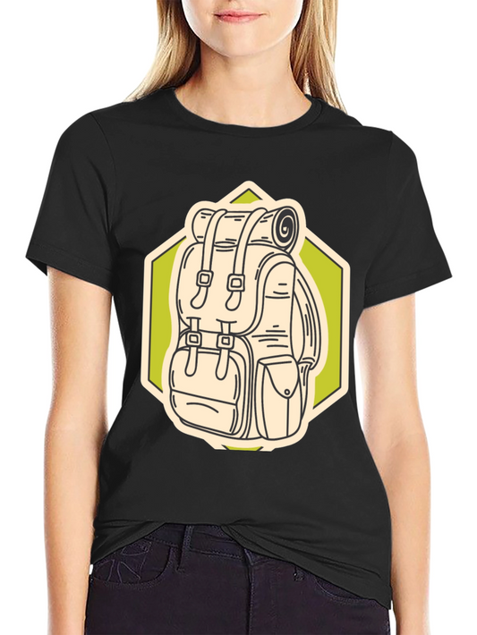 Camiseta Negra con Diseño de Mochila de Senderismo