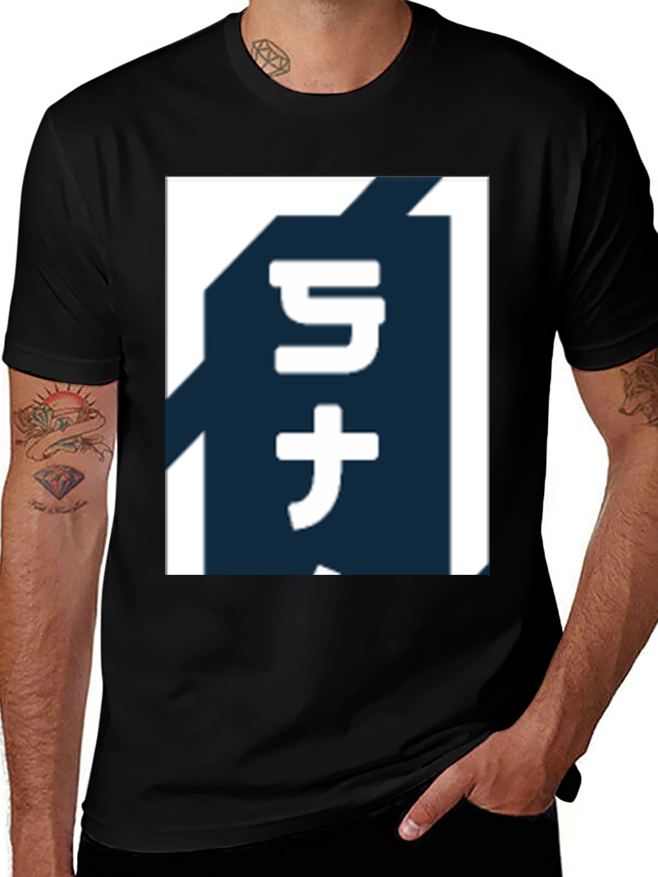 Camiseta Negra con Diseño Japonés Abstracto