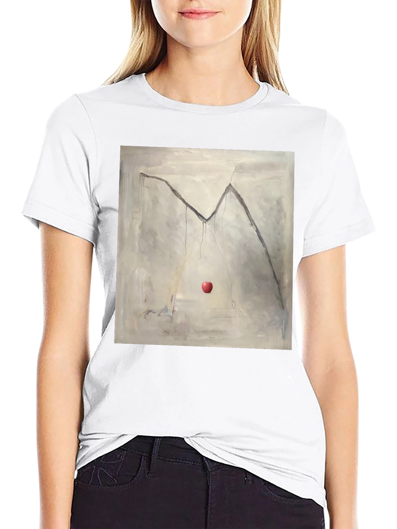 Camiseta Negra con Diseño de Manzana y Montaña Abstracta