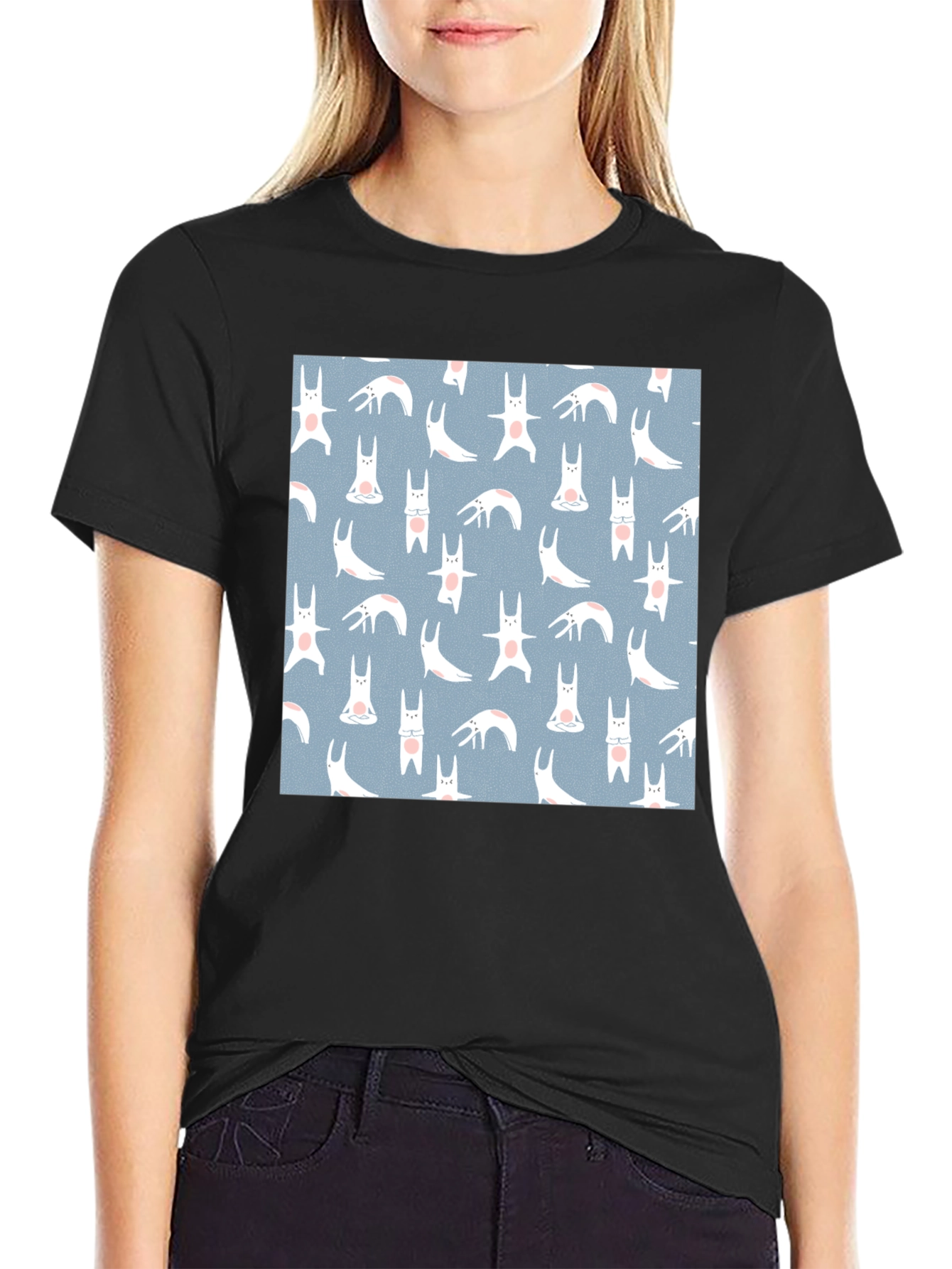Camiseta Negra con Diseño de Conejos Yoga