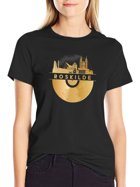 Camiseta Negra Roskilde Vinilo Dorado