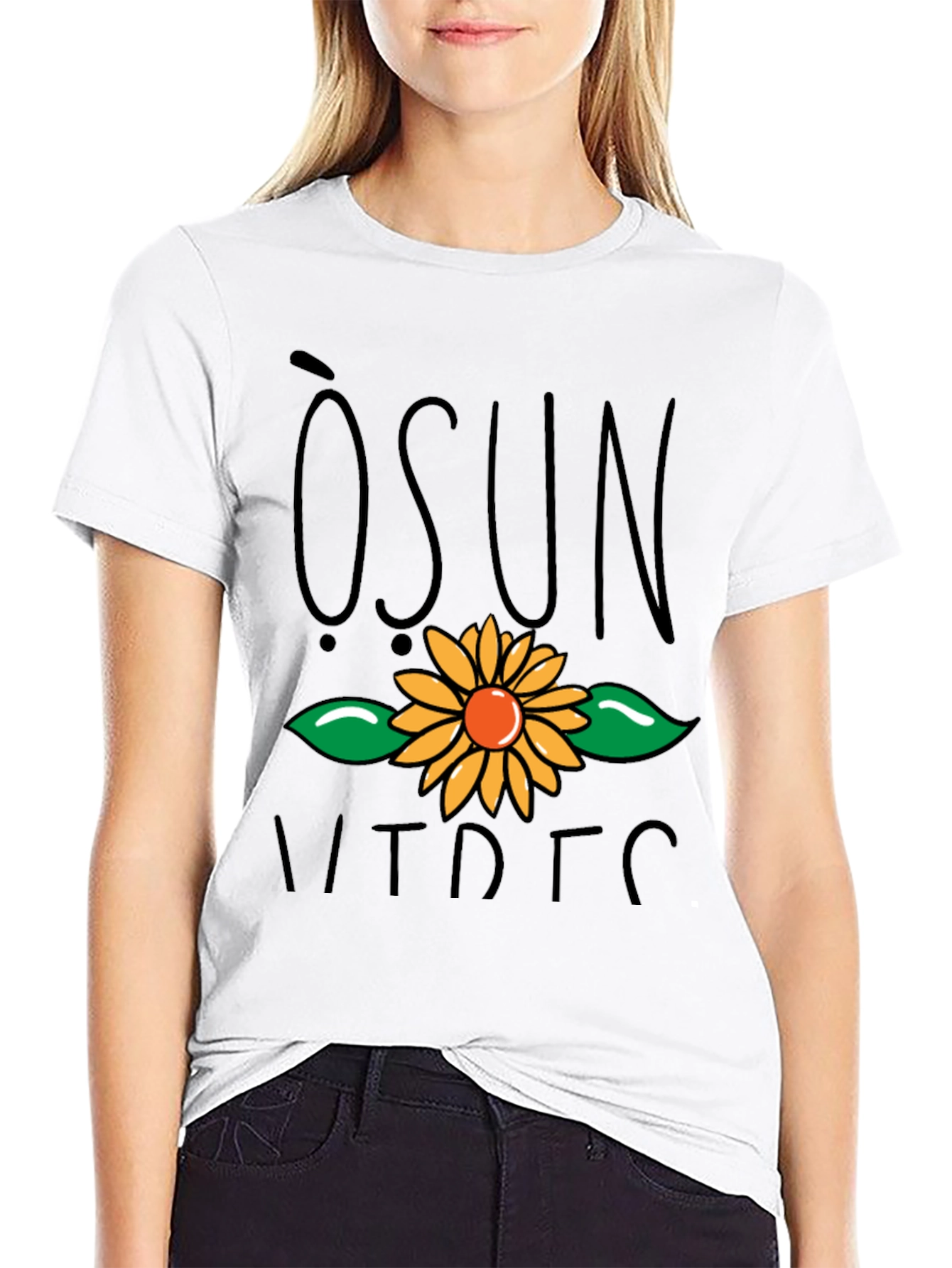 Camiseta Negra con Diseño Floral - Moda Casual