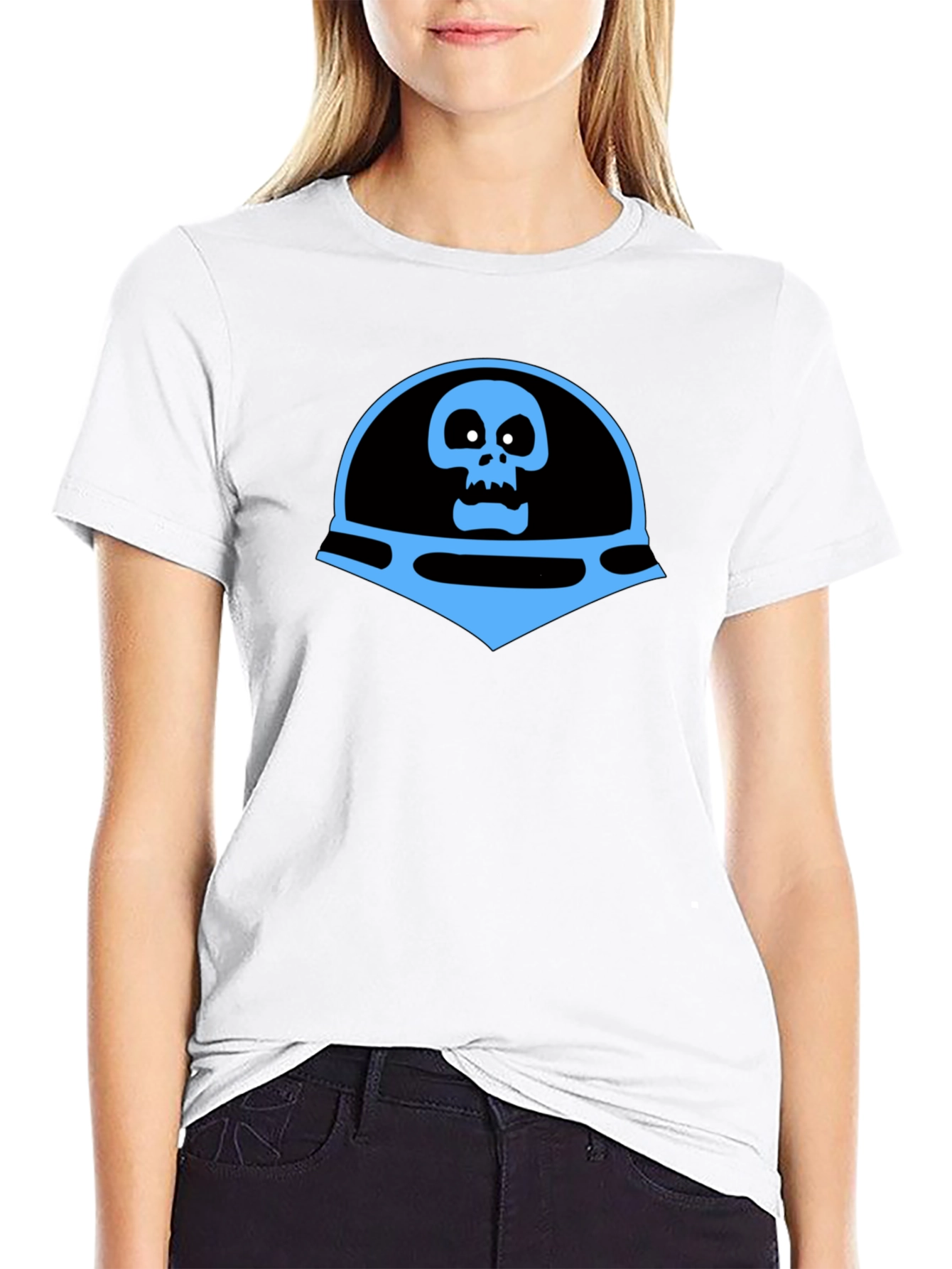 Camiseta Negra con Diseño de Calavera Azul Espacial