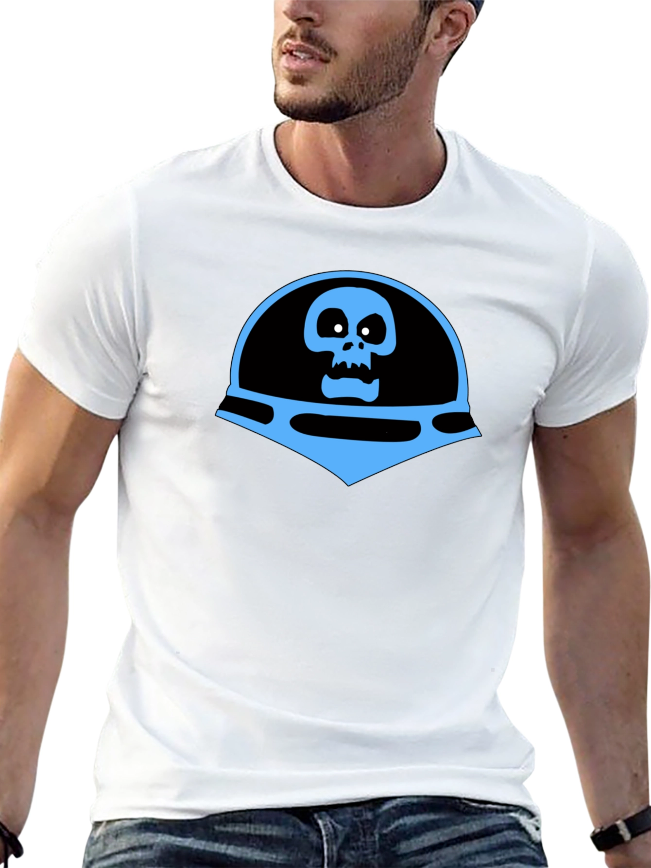 Camiseta Negra con Diseño de Calavera Azul Espacial