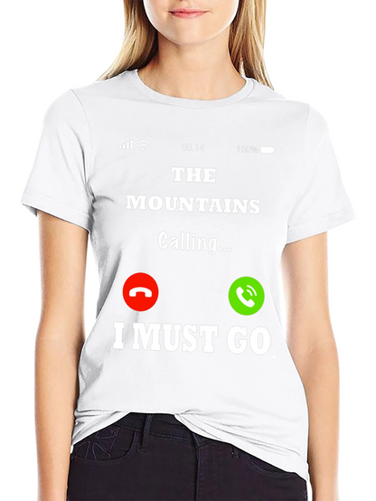Camiseta Negra The Mountains Are Calling para Aventura