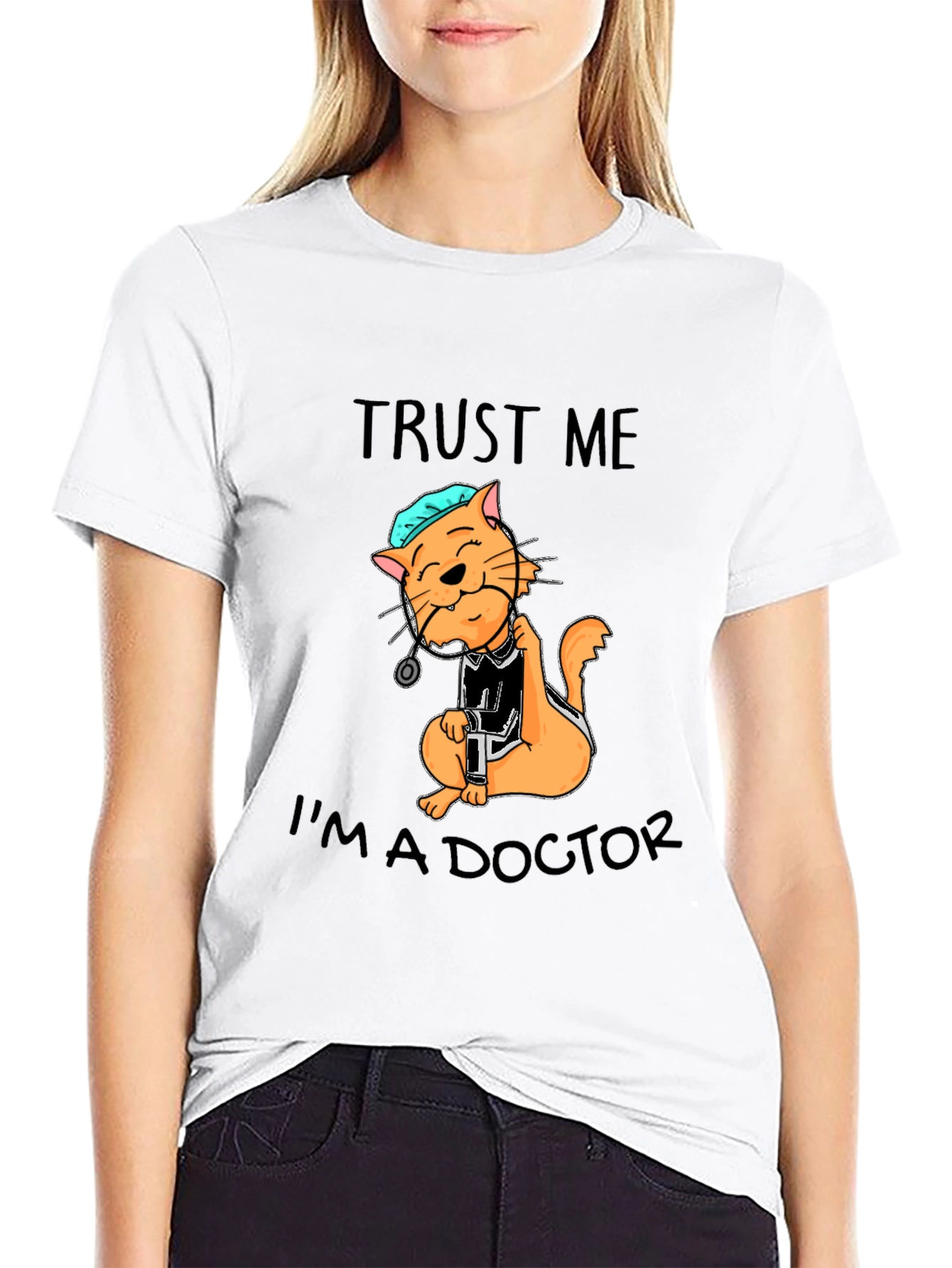 Camiseta Negra con Diseño de Gato Doctor