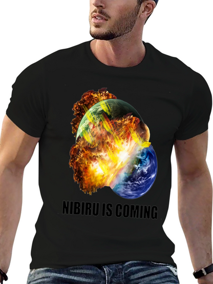 Camiseta Negra Nibiru Is Coming