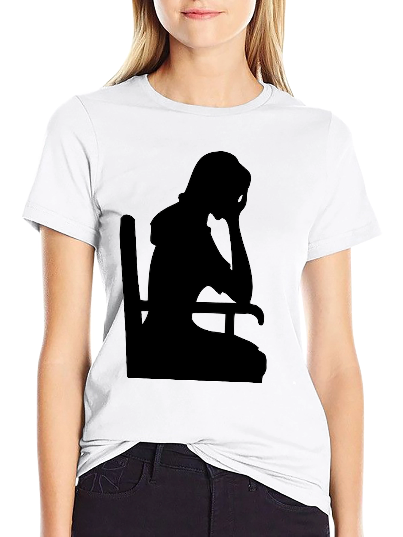 Camiseta Negra con Silueta Reflexiva