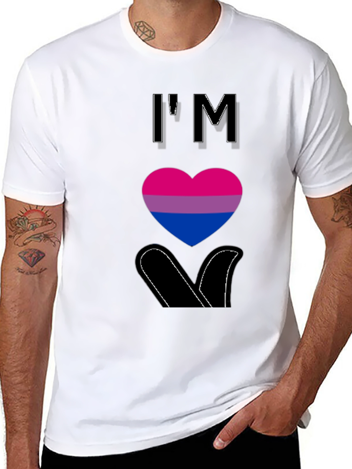 Camiseta Negra con Corazón Bisexual