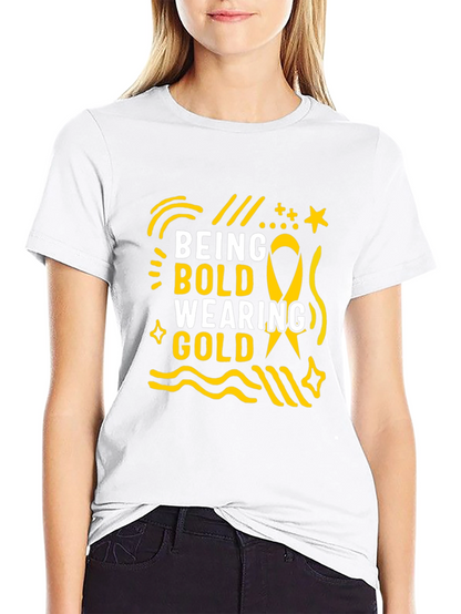 Camiseta Negra Being Bold Wearing Gold para Adultos